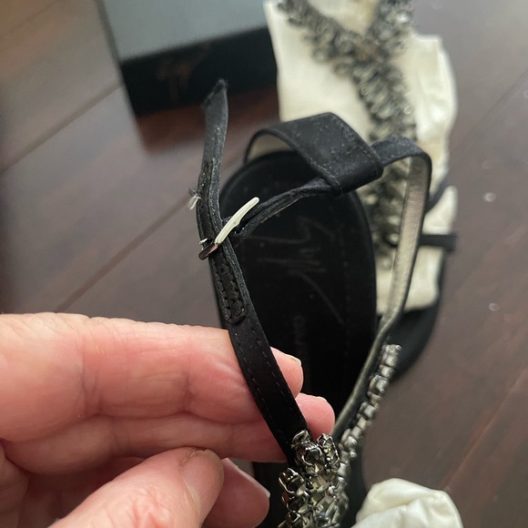 GIUSEPPE ZANOTTI HEELS - Picture 8 of 9